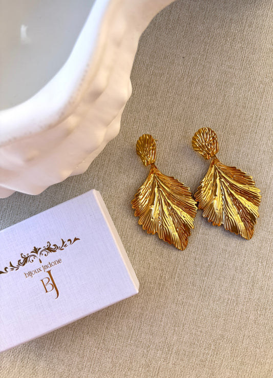 DORINE l Boucles d'oreilles feuilles dorées