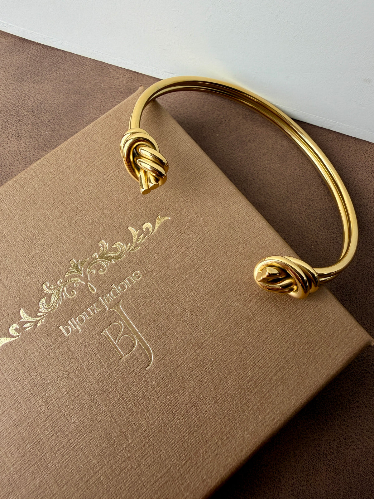 Nicosie - bracelet jonc