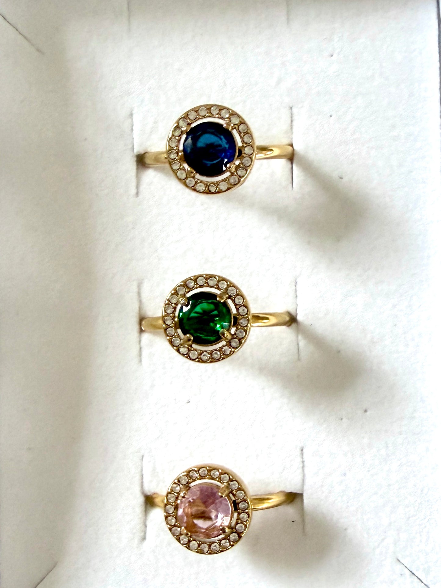 PROMESSE l Bague ajustable dorée, zircon blanc rose bleu ou verte