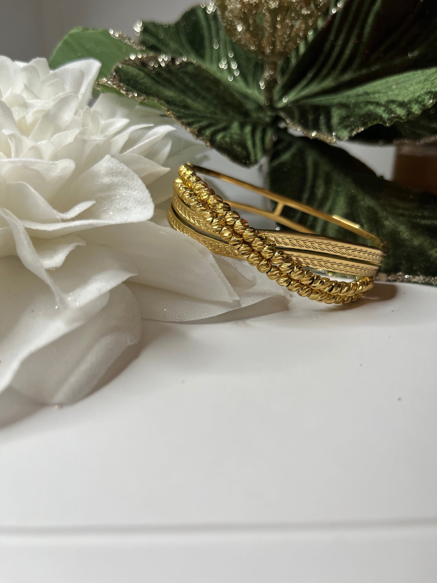 Kellia l bracelet Jonc dorée