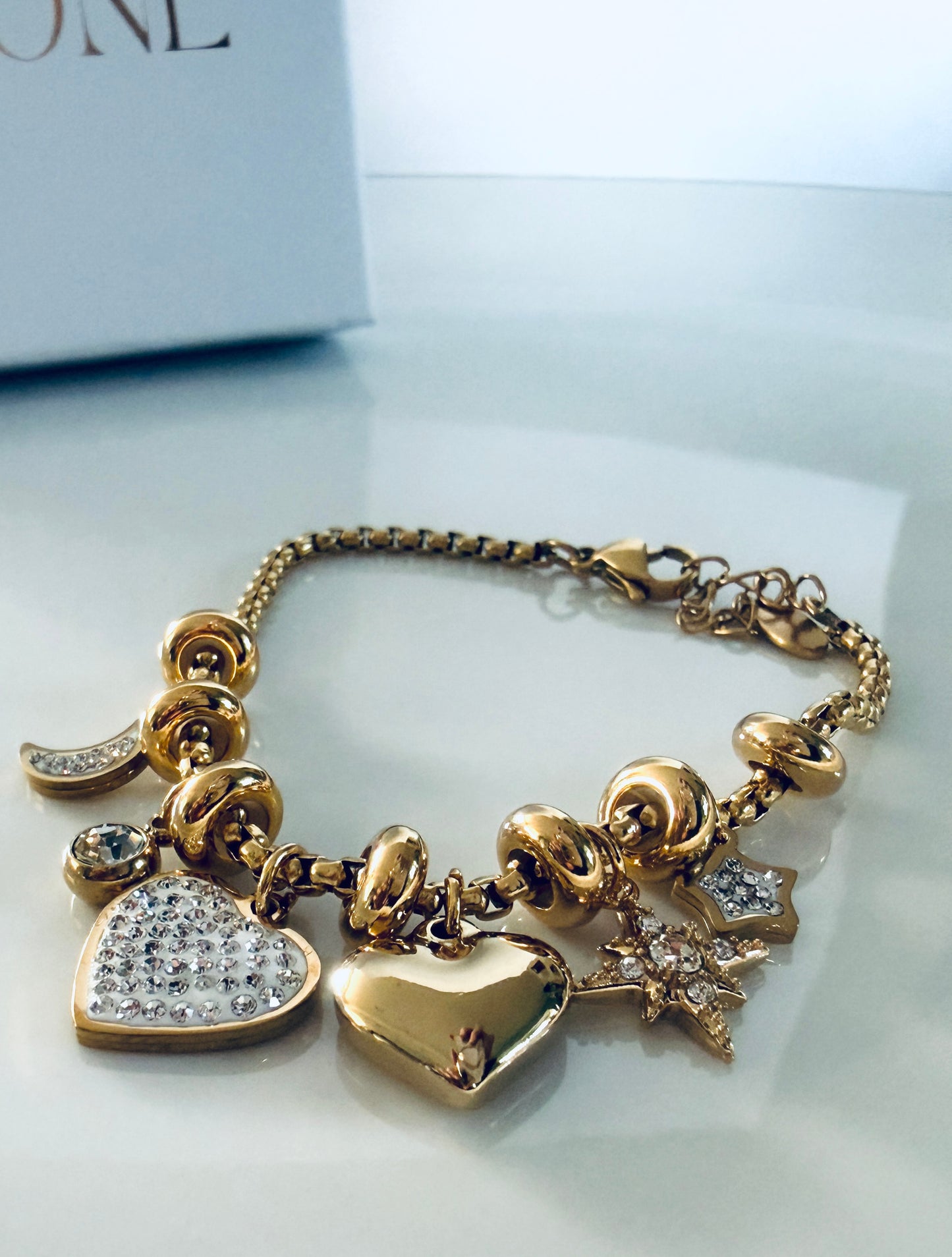 Constance l bracelet charms doré