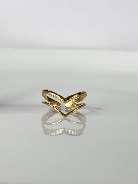 Adelie l Bague dorée ajustable