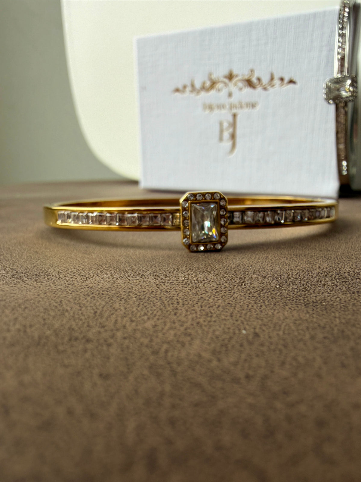 Lorette - bracelet jonc et zircon blanc