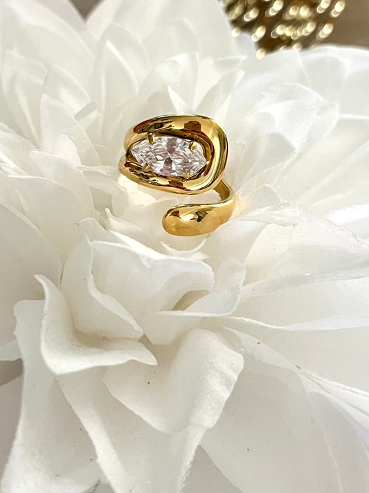 Evelyn l bague ajustable dorée et blanche