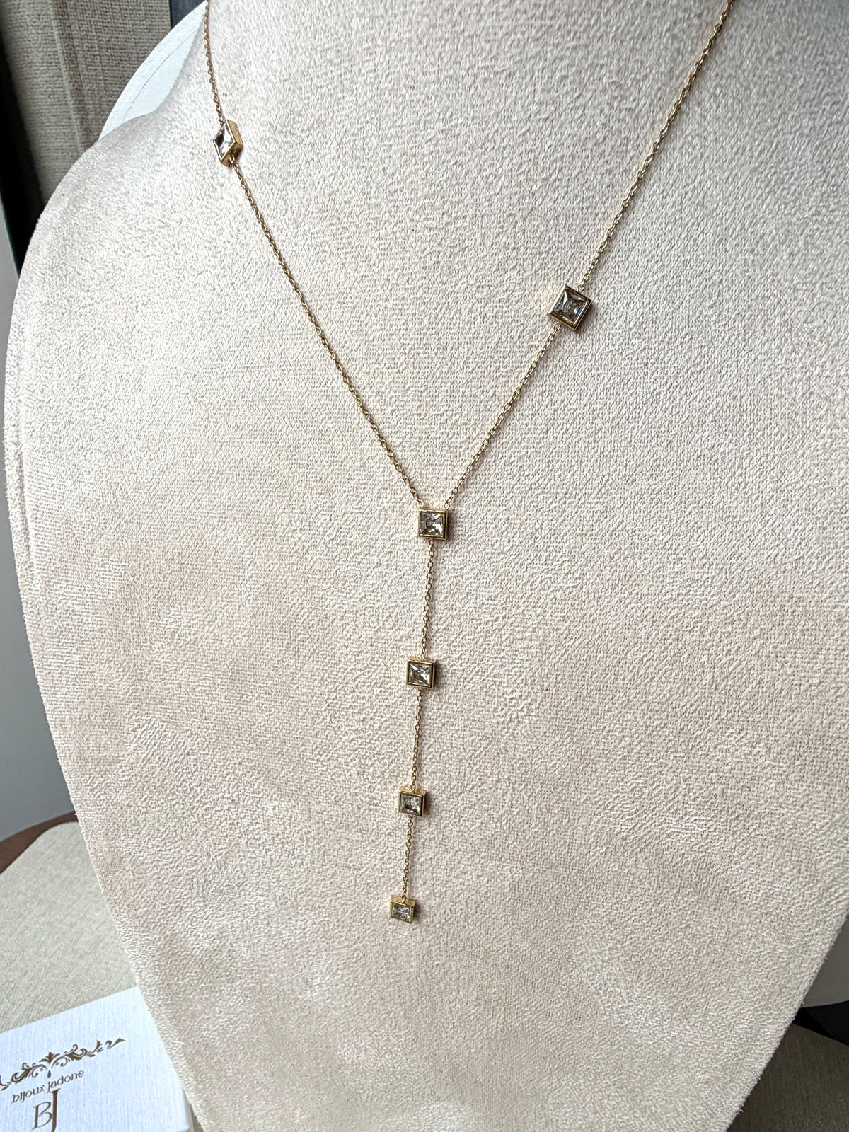 Sienne l collier Y chic doré ou argenté