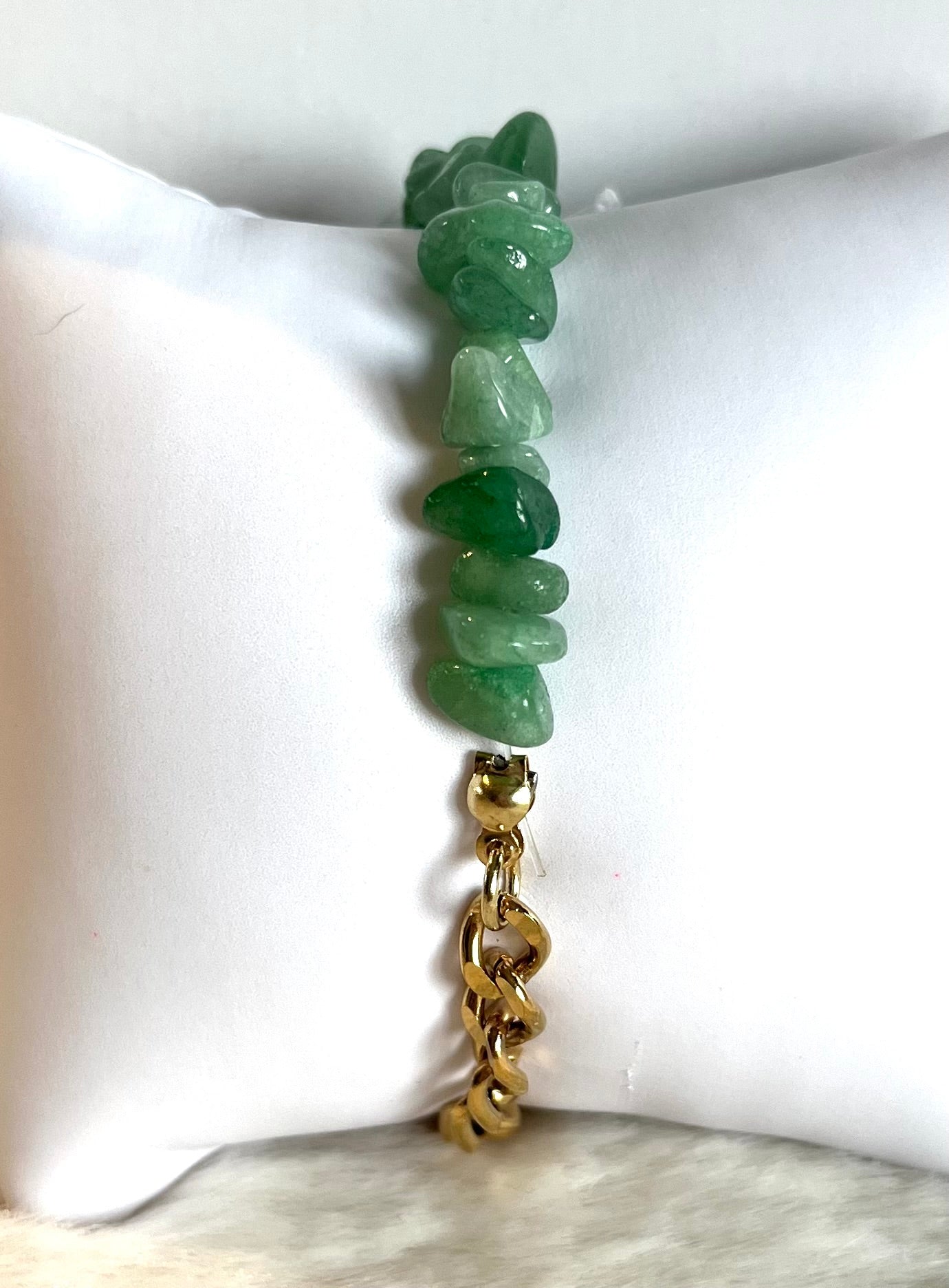 Blima l bracelet doré et Aventurine verte