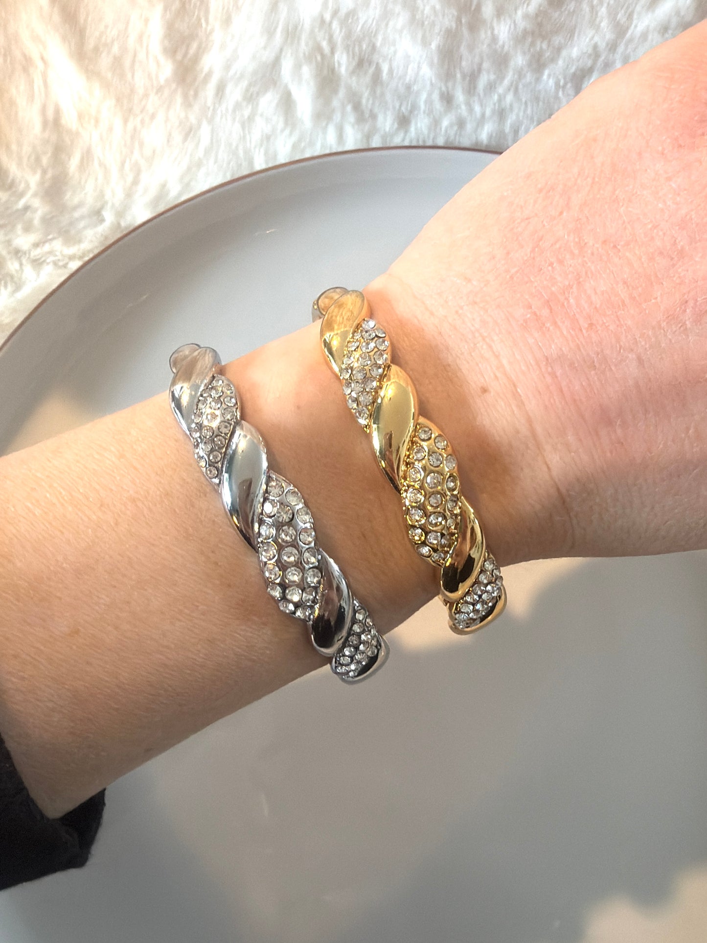 Mona l Bracelet jonc argenté ou doré