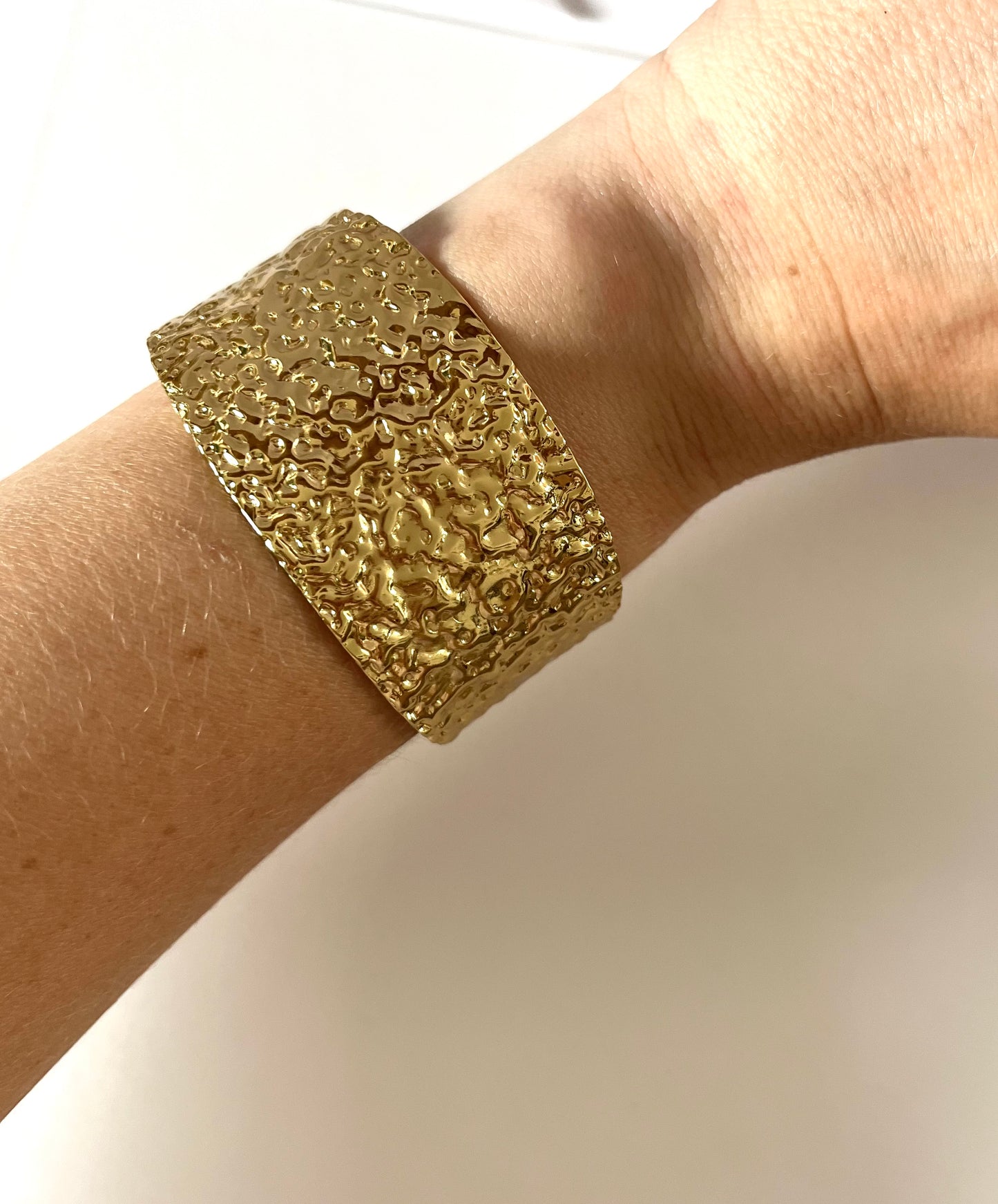 Nerida l Bracelet jonc doré ajustable