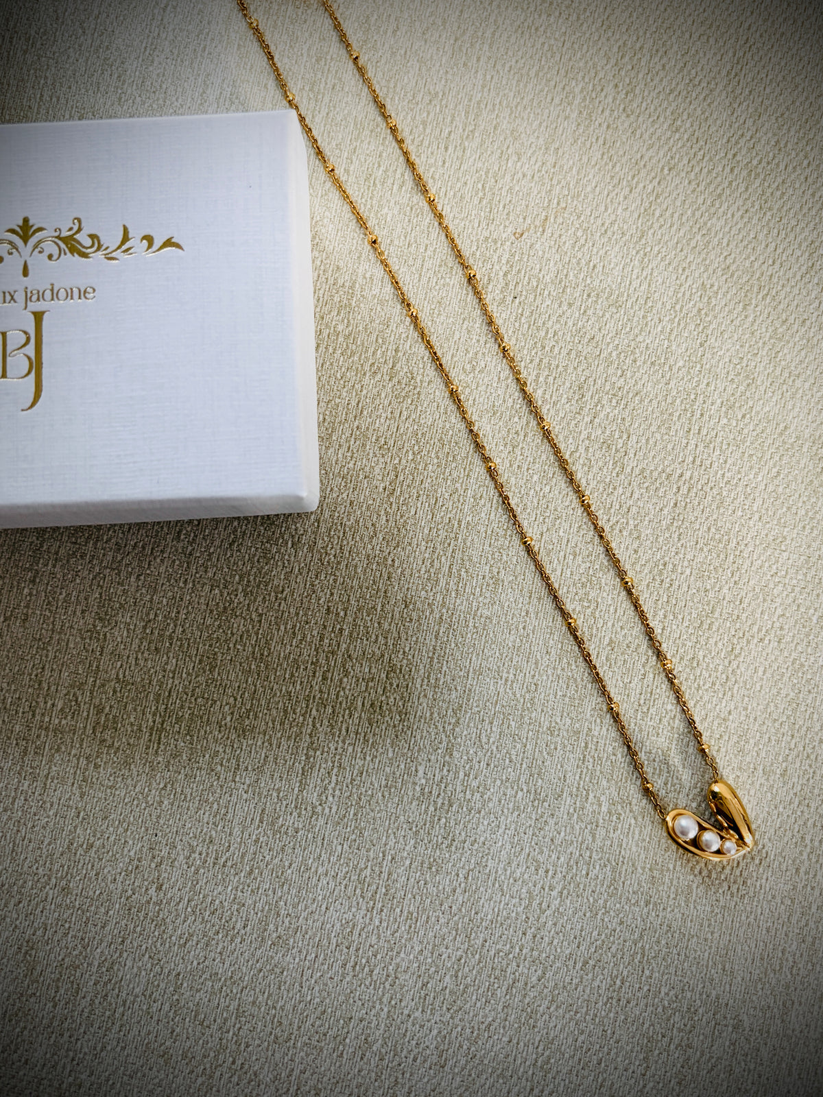 Crush - Collier cœur et perles